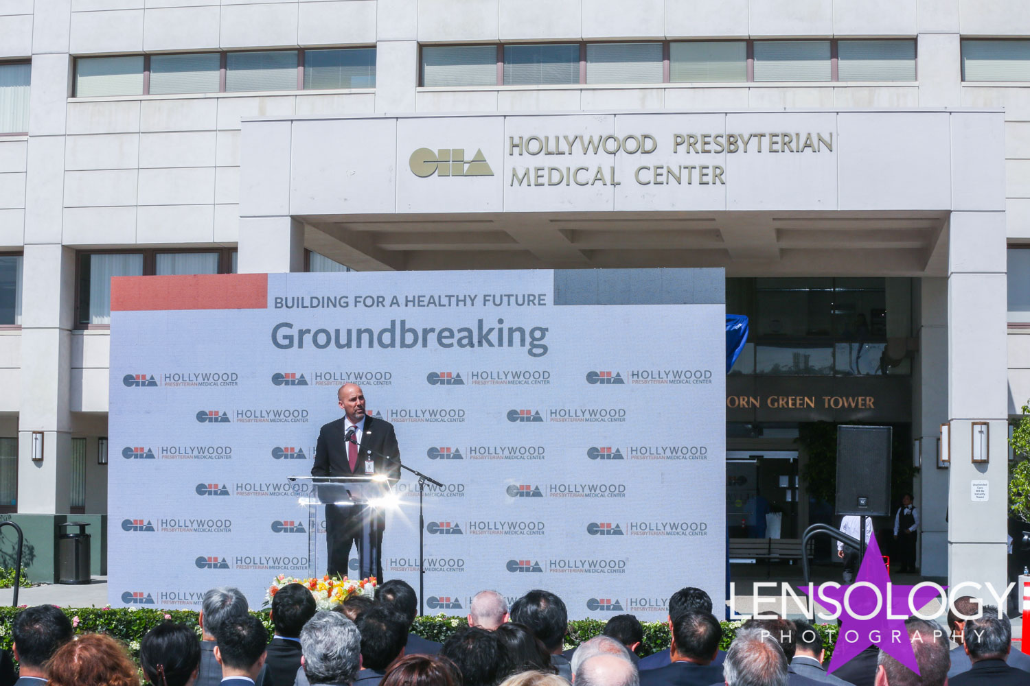 LENSOLOGY.NET - Ground breaking ceremony for new tower at the Hollywood Presbyterian Medical Center, LA, CA.
All images are copyright of Lensology.net
Email: info@lensology.net
www.lensology.net